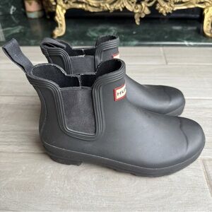 Hunter Classic Black Chelsea Boots